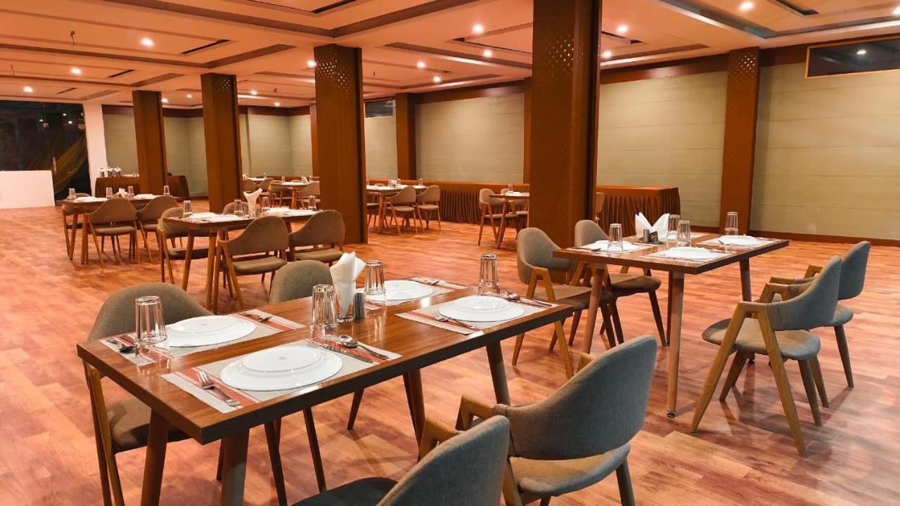 Tata Vista Resort Mall Road Manali - Centrally Heated & Air Cooled Eksteriør bilde