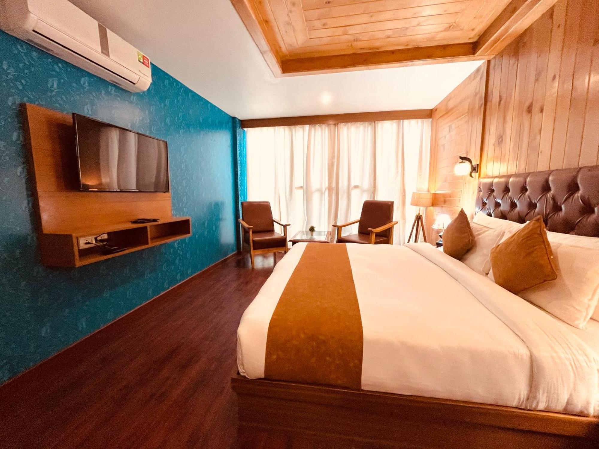 Tata Vista Resort Mall Road Manali - Centrally Heated & Air Cooled Eksteriør bilde