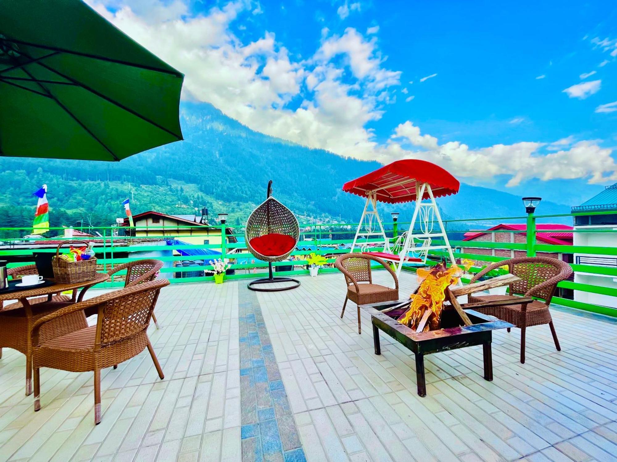 Tata Vista Resort Mall Road Manali - Centrally Heated & Air Cooled Eksteriør bilde
