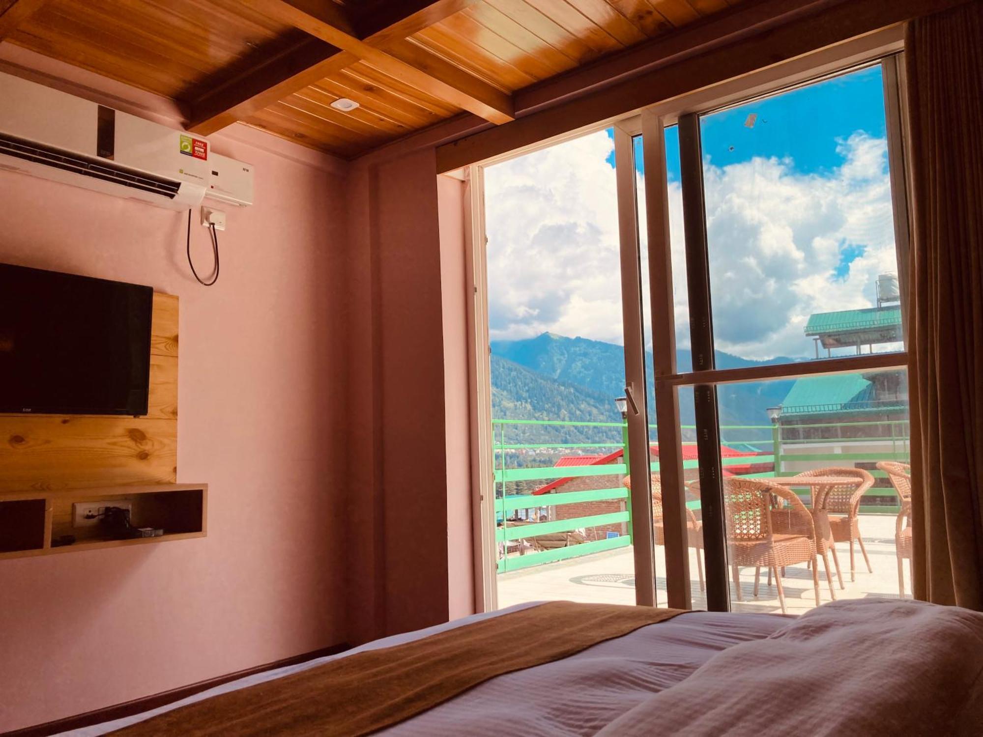 Tata Vista Resort Mall Road Manali - Centrally Heated & Air Cooled Eksteriør bilde