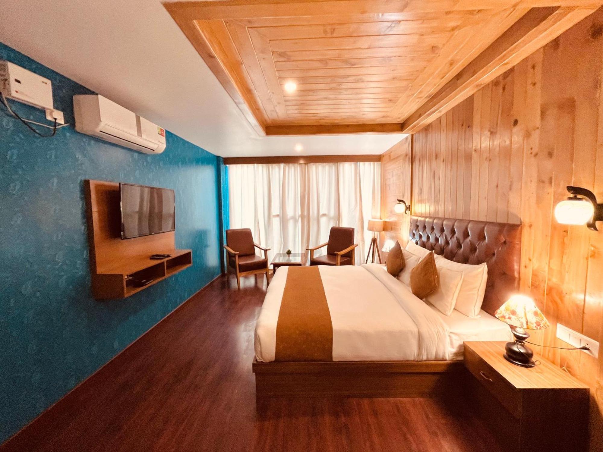 Tata Vista Resort Mall Road Manali - Centrally Heated & Air Cooled Eksteriør bilde