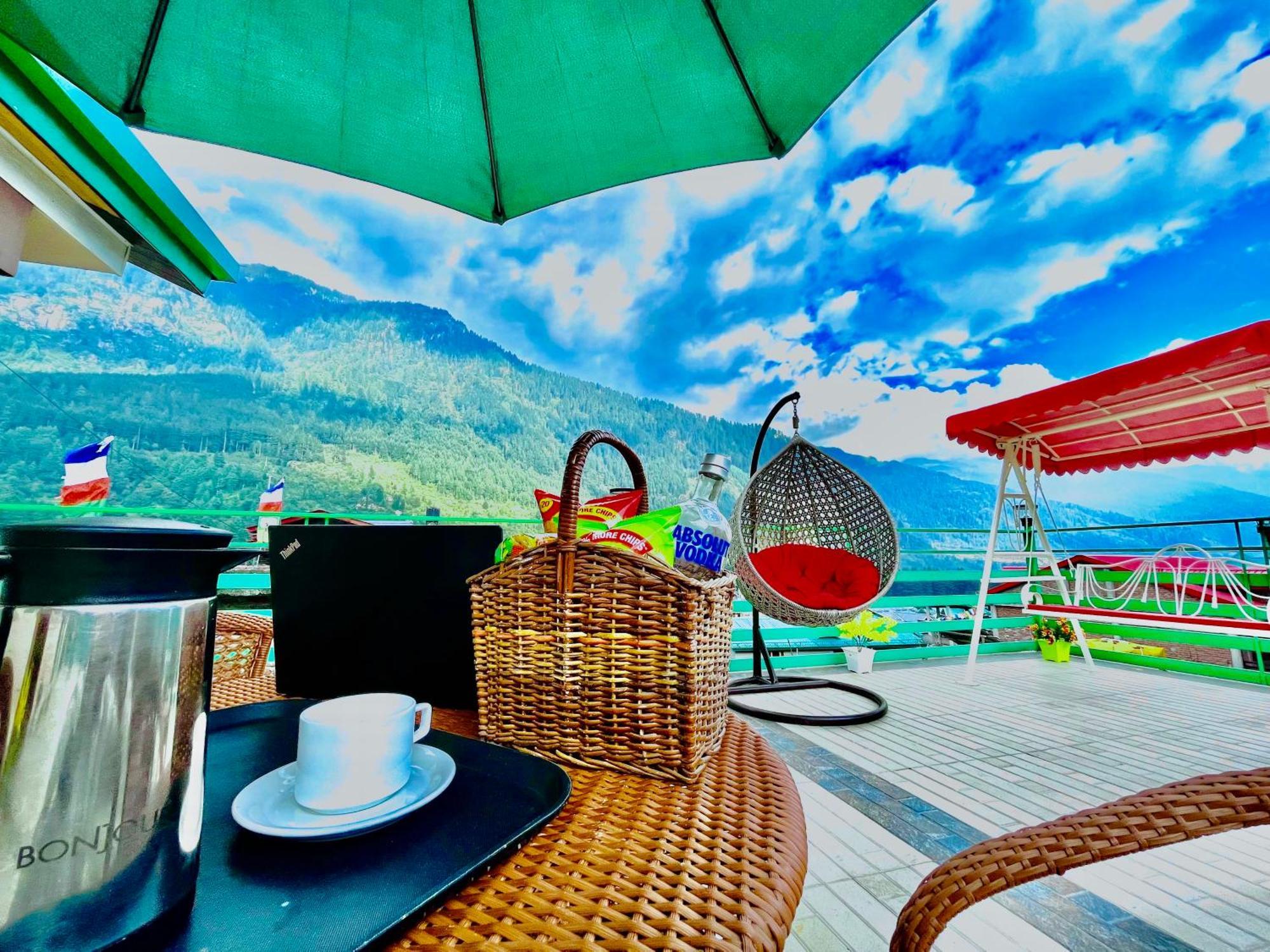 Tata Vista Resort Mall Road Manali - Centrally Heated & Air Cooled Eksteriør bilde